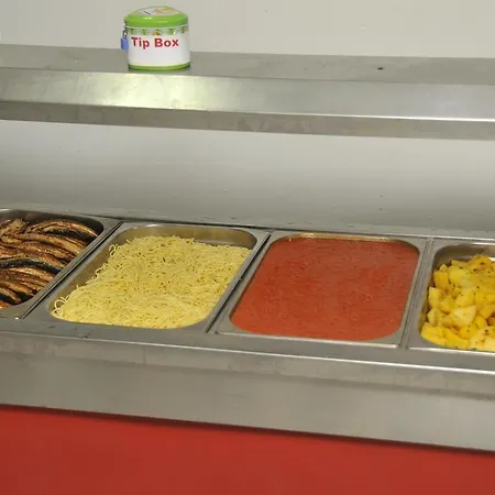 芭莉丝刊酒店 酒店