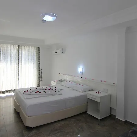 Отель Bariscan 3*